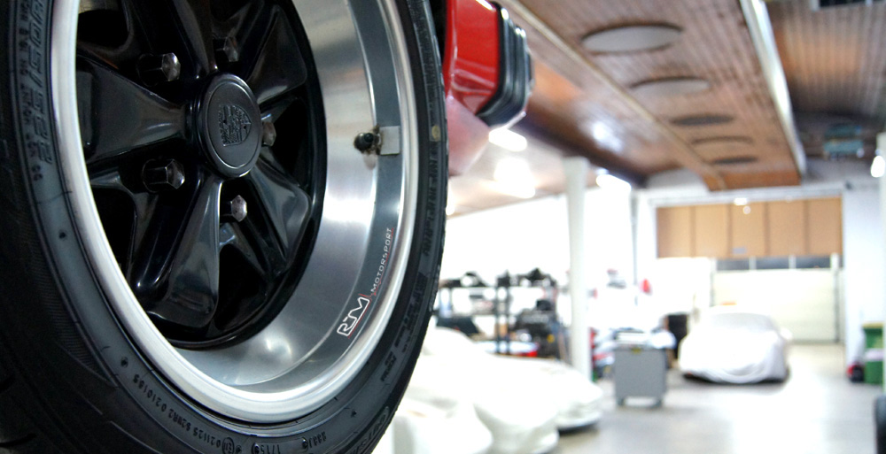 Porsche Reifenwechsel und Räderservice